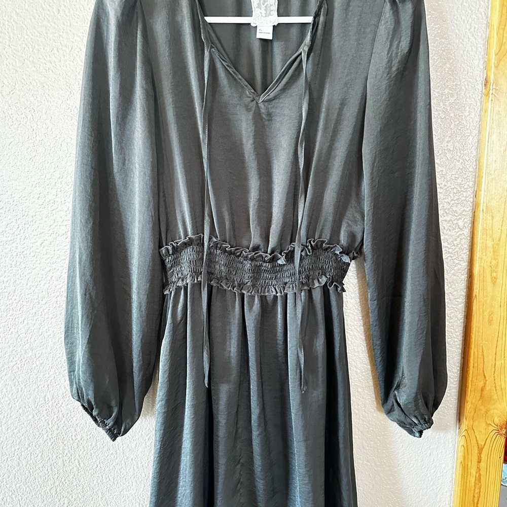 Elegant Gray Women's Dress